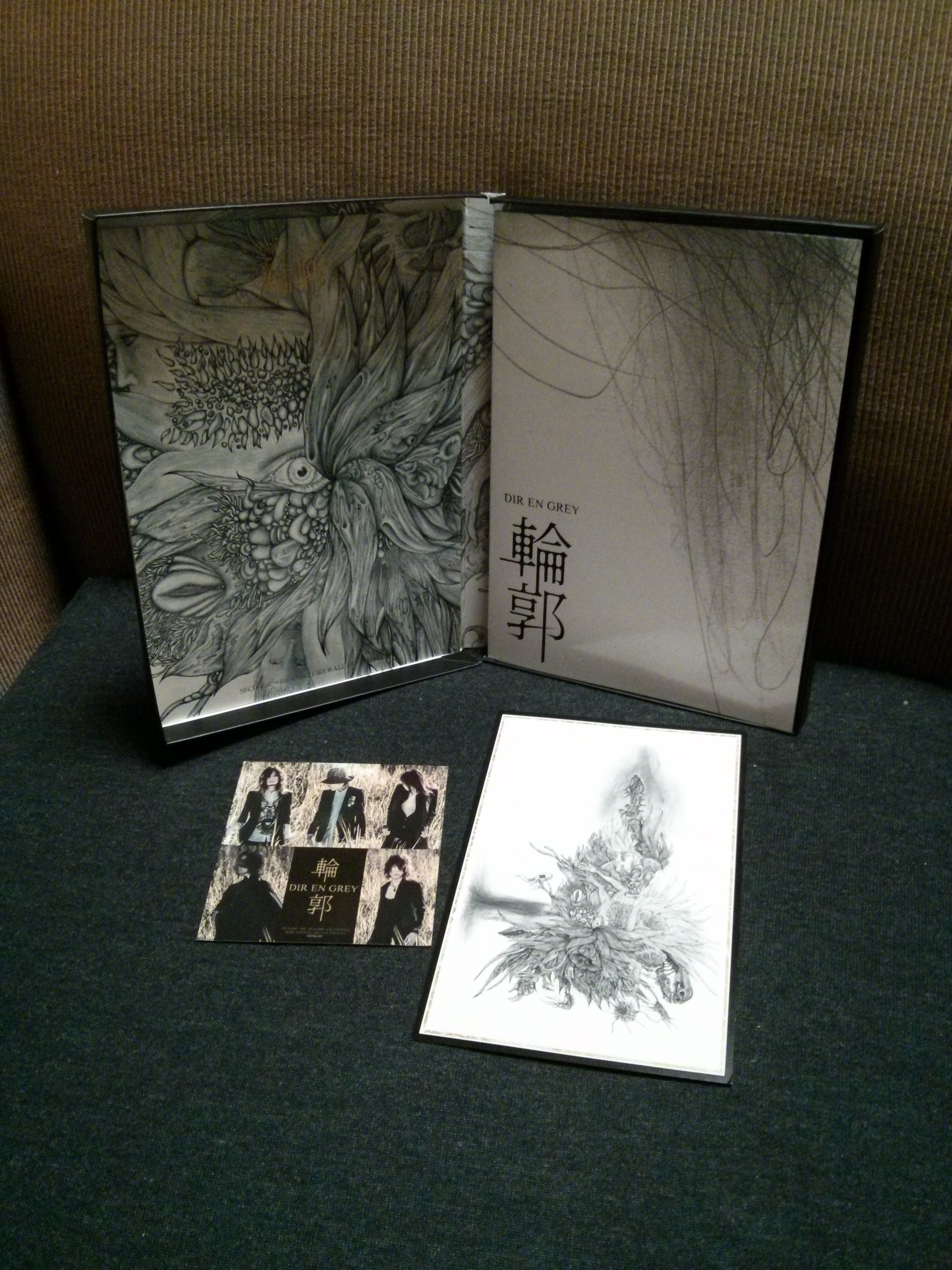 Dir en grey - Rinkaku 輪郭 (1st Press) Cd Box and Booklet