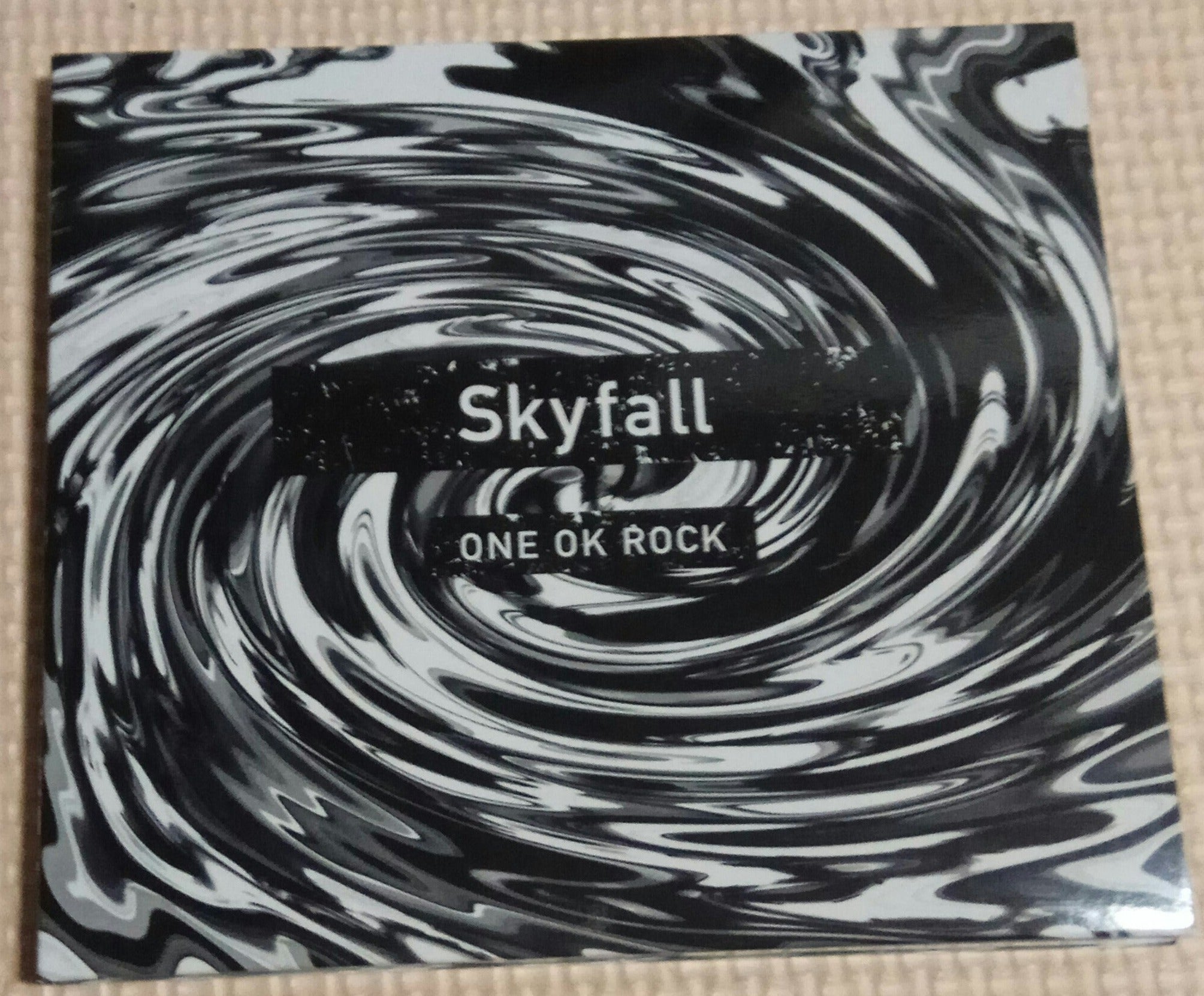 One Ok Rock - Skyfall Limited Tour Exclusive CD Single Japan Music