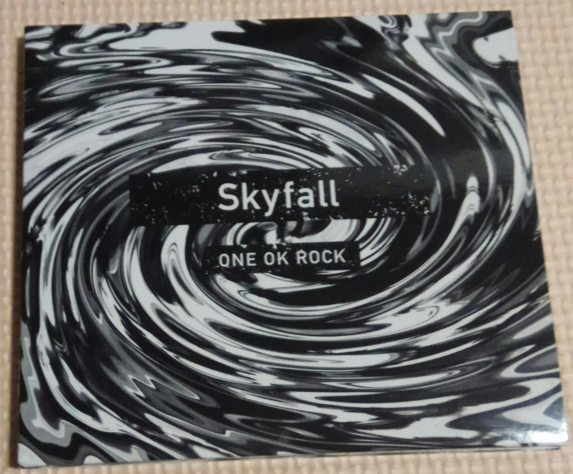 One Ok Rock - Skyfall Limited Tour Exclusive CD Single Japan Music 