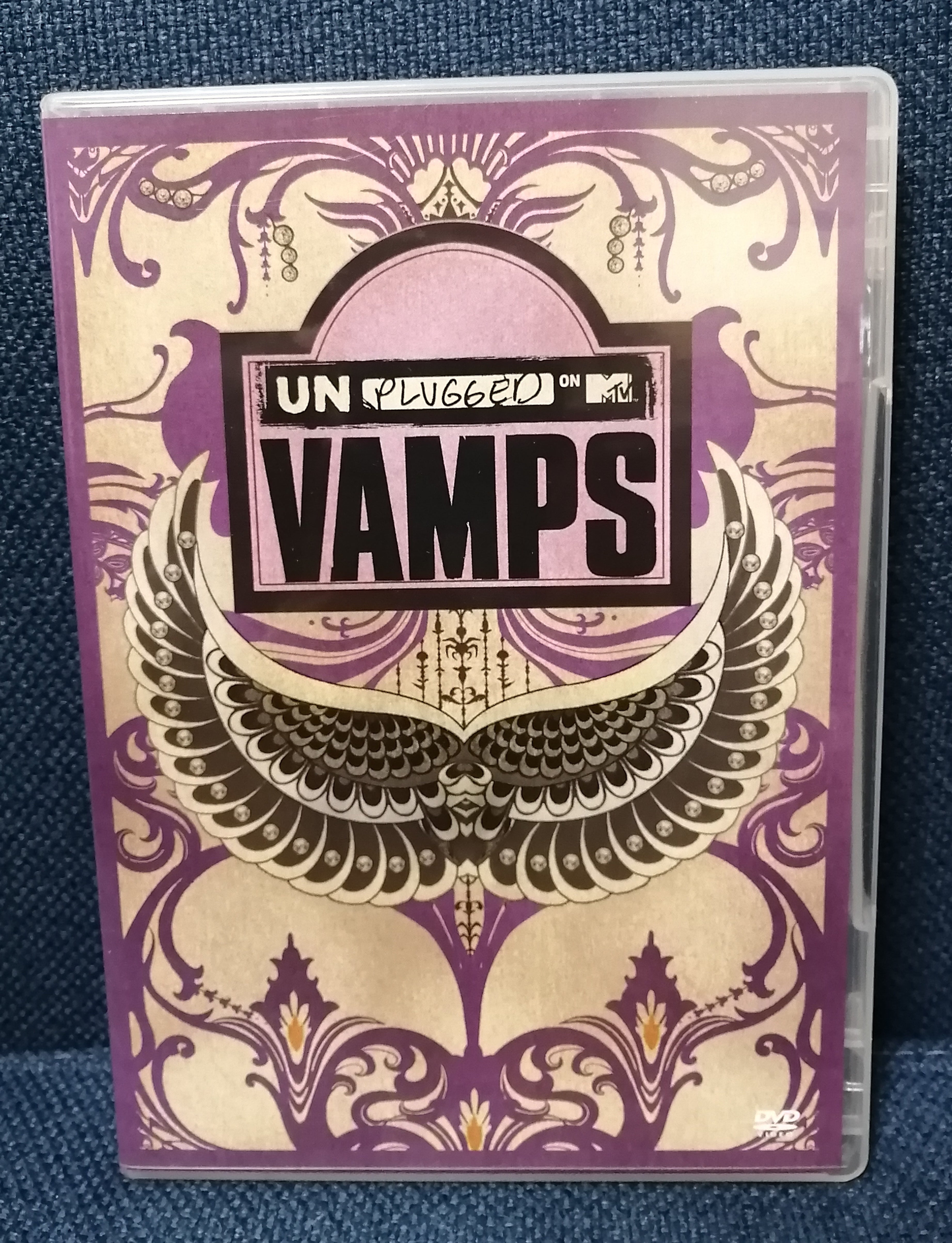 VAMPS (Hyde) - MTV Unplugged: VAMPS Live DVD – Ongaku Express