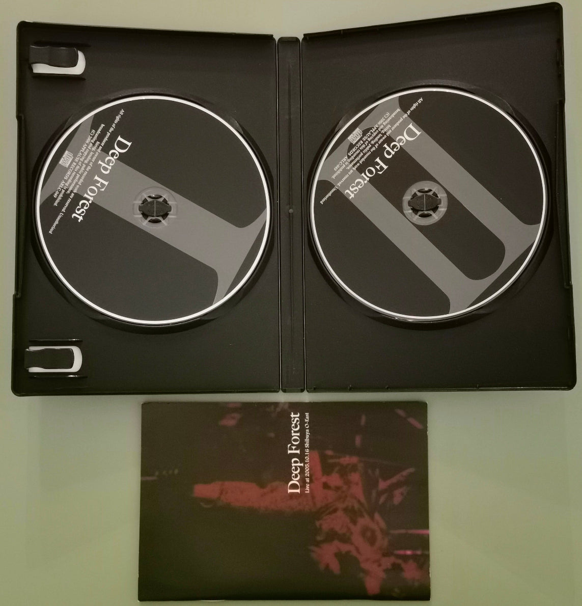 Lareine Deep Forest CD Discs