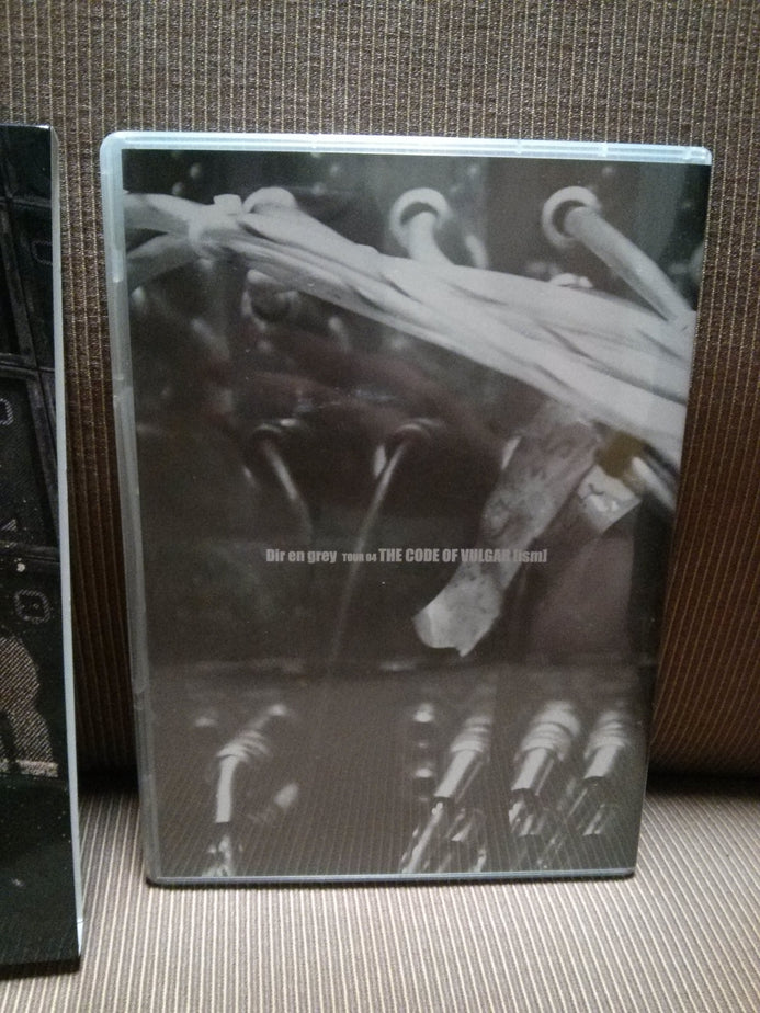 ミュージック DIRENGREY VULGAR DVD Dir En Grey – Vulgar – CD (Limited Edition, Stereo) + DVD
